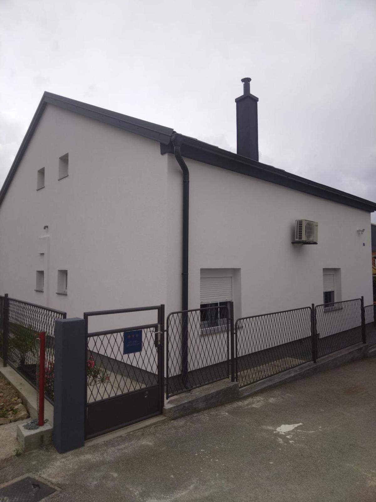 Sunshine Apartments Karlobag Εξωτερικό φωτογραφία